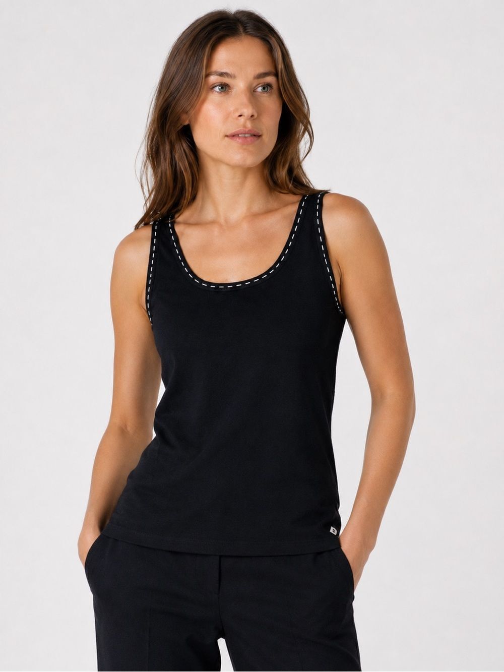Karl Lagerfeld Contrast Stitch Sweater Knit Tank Scoop Neck Black L NEW